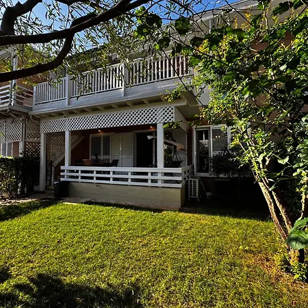Villa Bella Vista Garden, Lalzi Bay